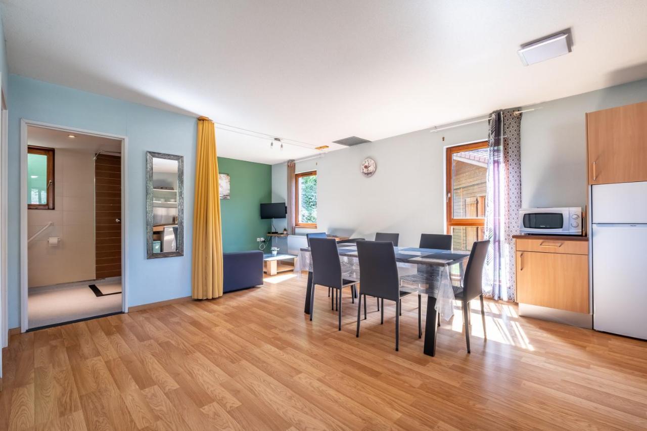 Le Hameau Du Comte De Foix - 11 Chalets En Ariege Mercus-Garrabet Exteriér fotografie